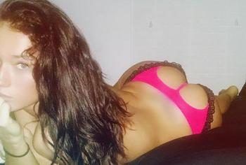 , 21  female escort, Indianapolis