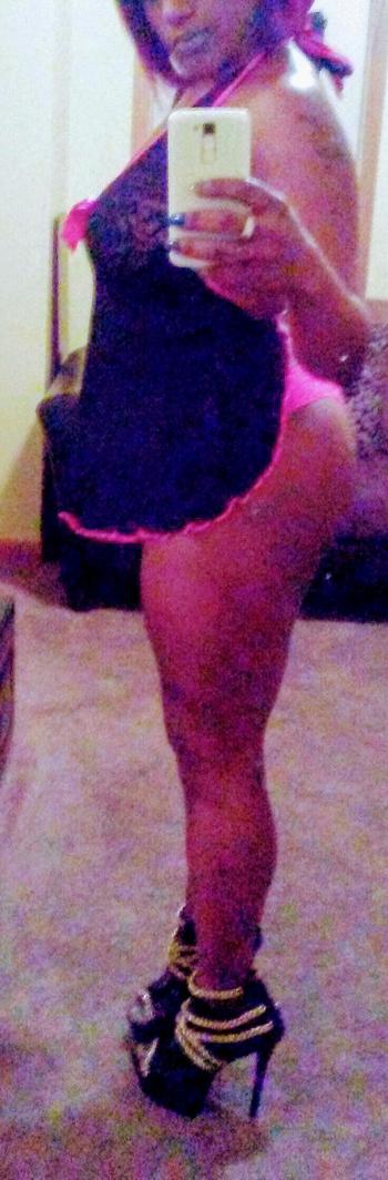 , 23  female escort, Indianapolis