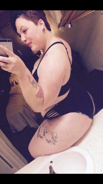 , 21  female escort, Indianapolis