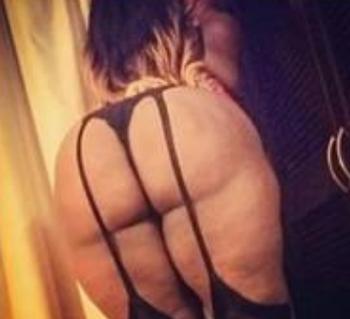 , 24  female escort, Indianapolis