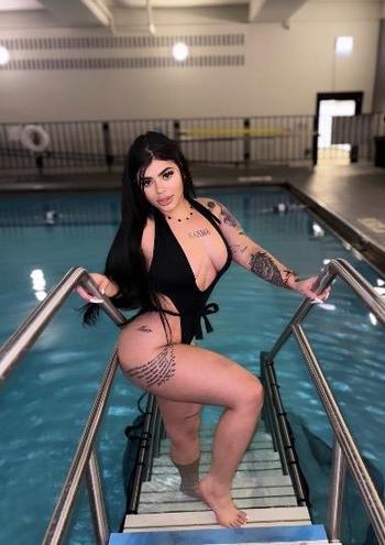 Gabriela, 24  female escort, Indianapolis