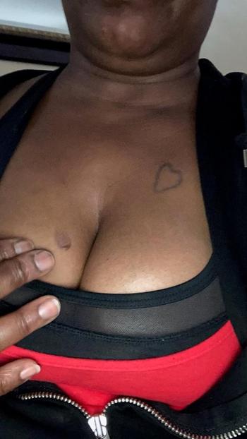 Tacha , 46  female escort, Indianapolis