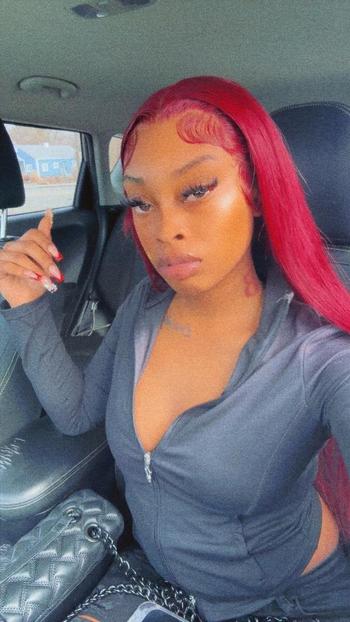 Kay, 24  female escort, Indianapolis