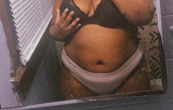 Janelle, 26  female escort, Indianapolis