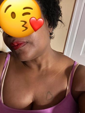 Tacha , 46  female escort, Indianapolis