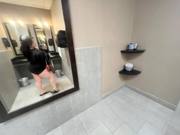 Cici, 21  female escort, Indianapolis