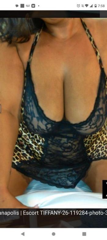 Karma, 37  female escort, Indianapolis